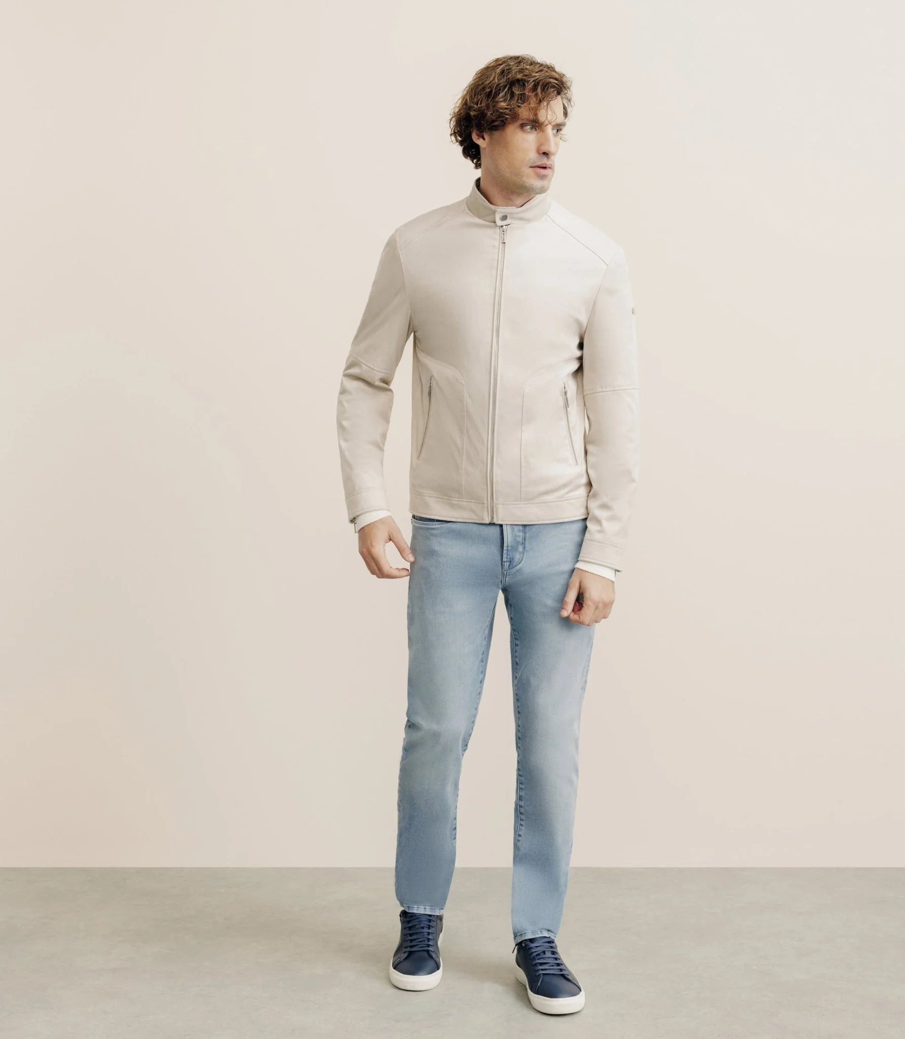 Blouson en suédine écru – Image 3