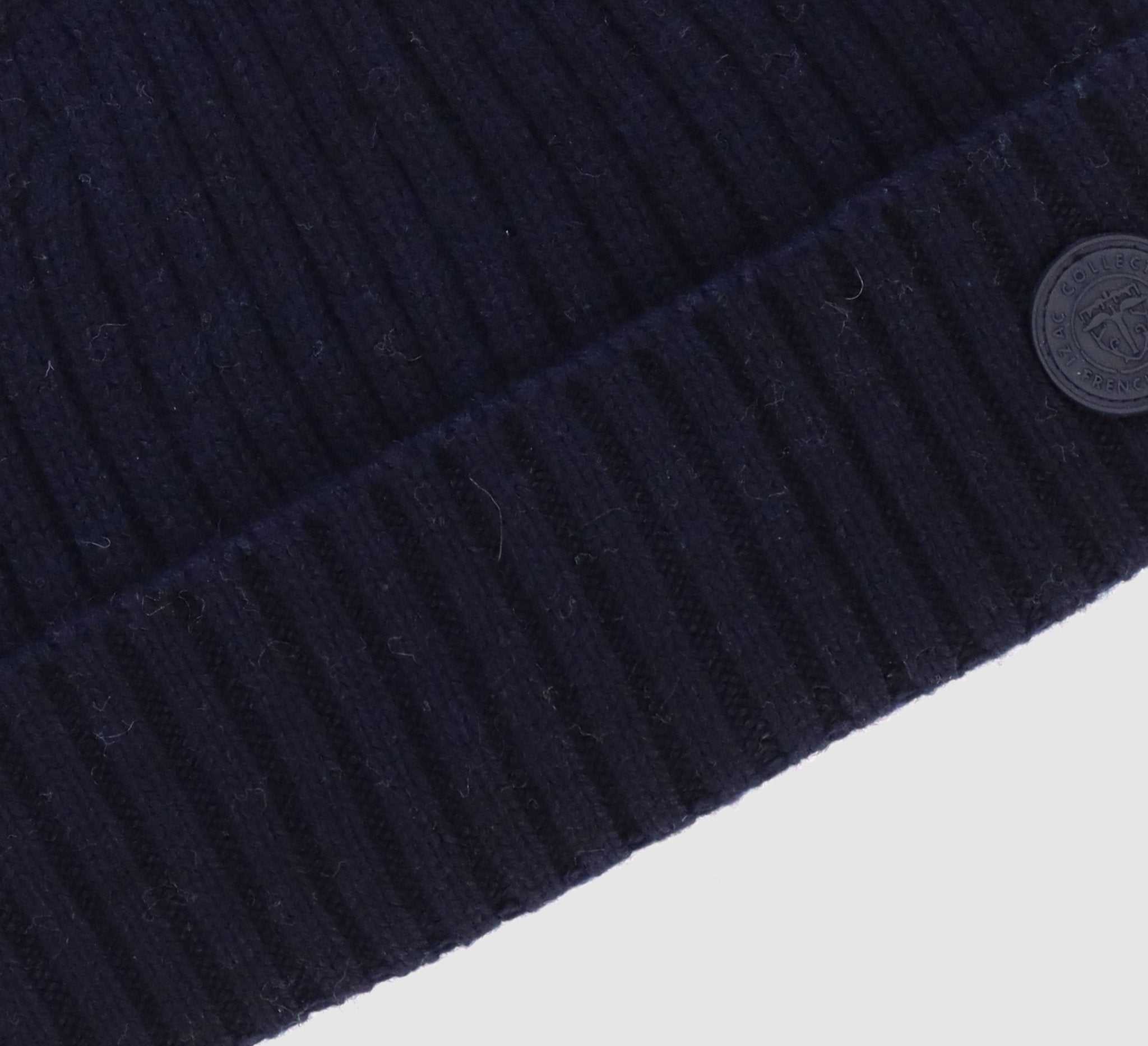 Bonnet en maille marine YATCH – Image 2