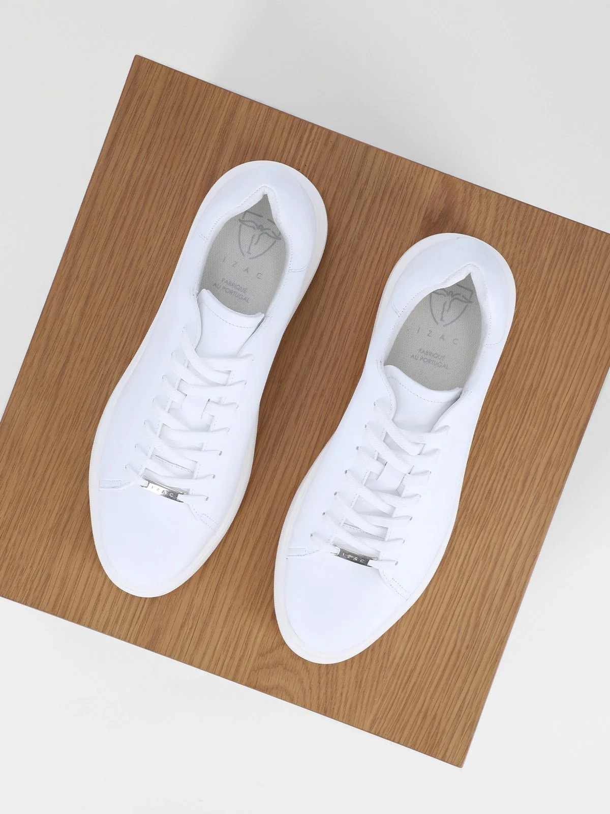 Chaussures sneakers en cuir blanches – Image 5