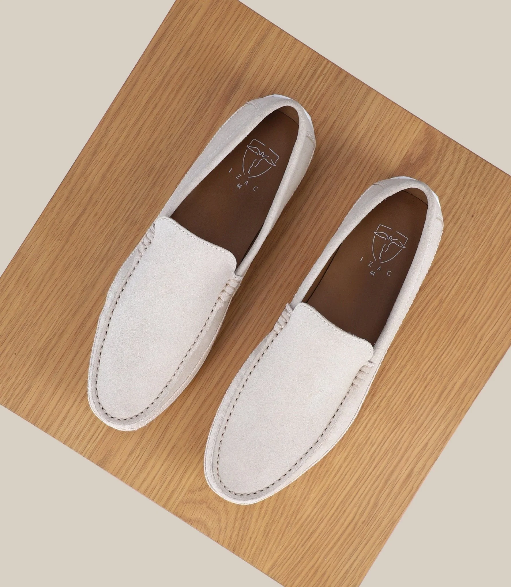 Mocassin en daim ecru – Image 4