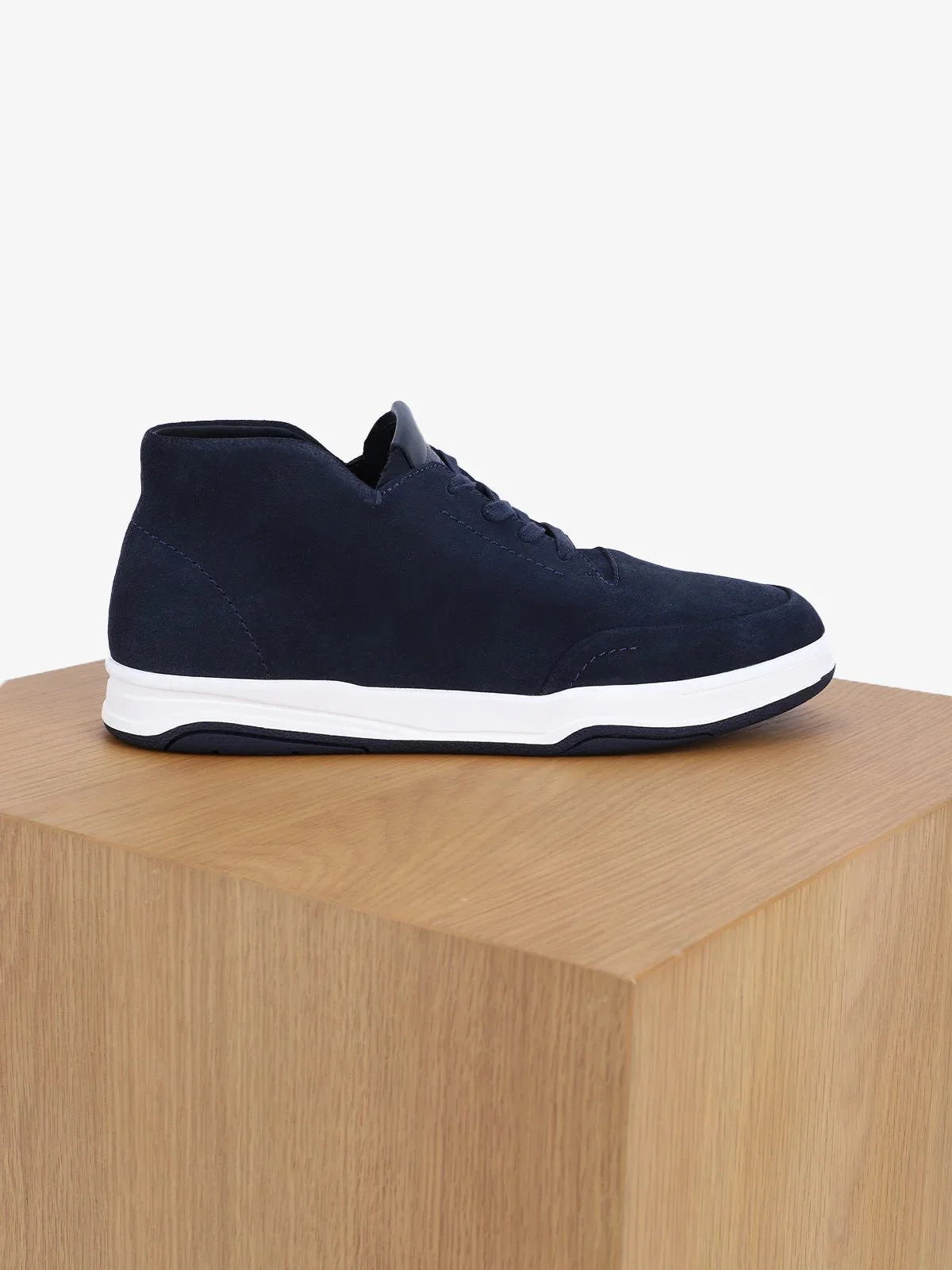 Chaussures baskets montantes en cuir marine – Image 3