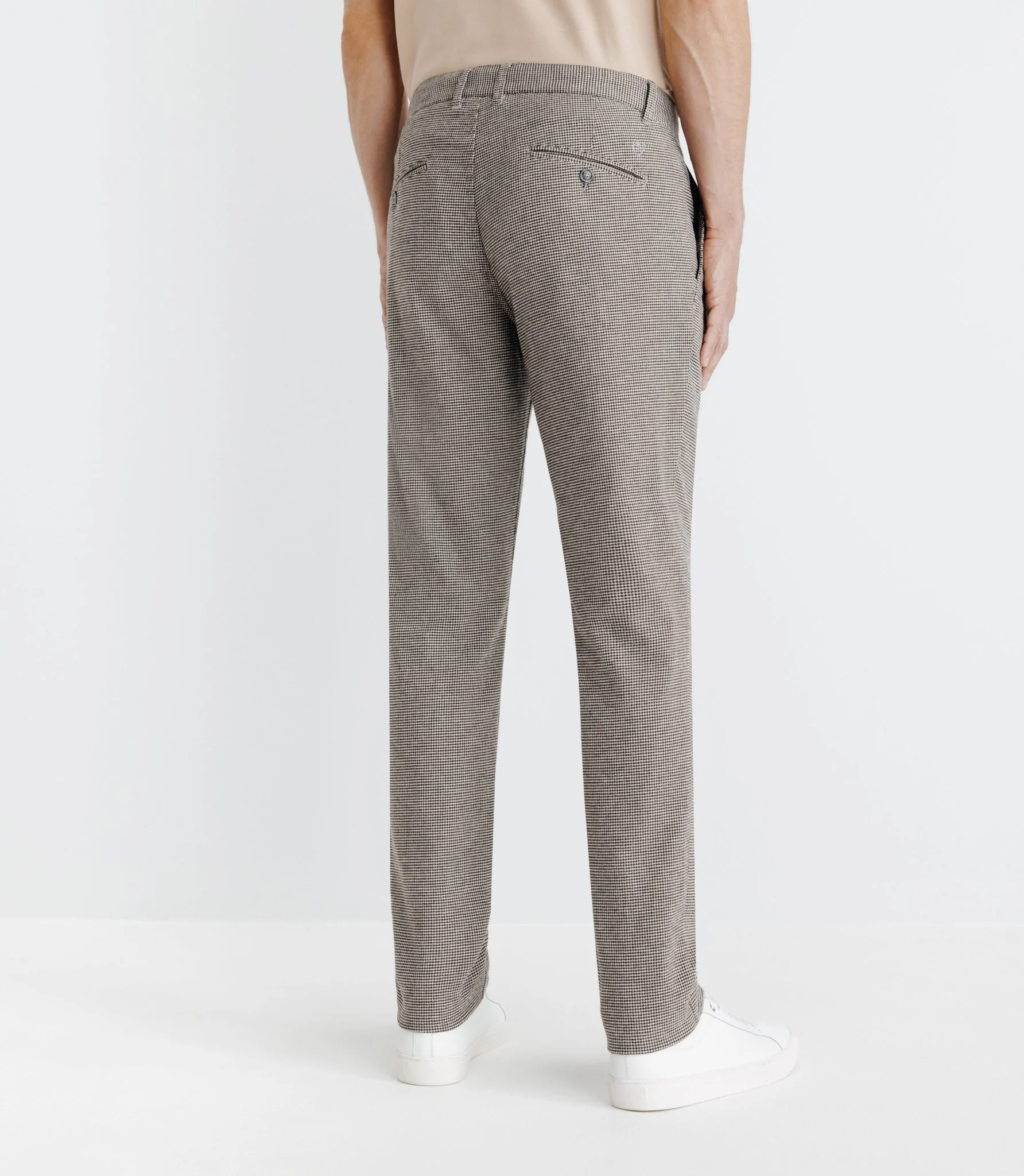 Pantalon pied de puce marron – Image 3